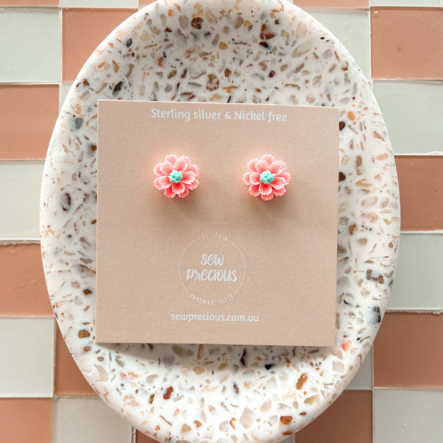 Peachy flower studs
