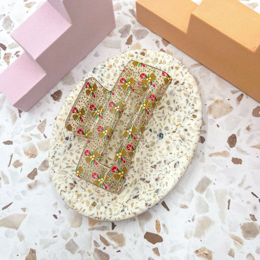 Mistletoe hair clip
