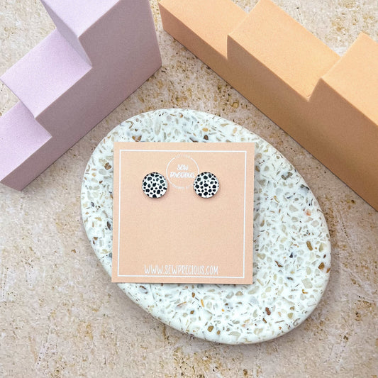 Dalmation speckle - sml round studs