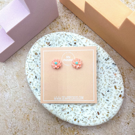Oh so peachy - flower studs