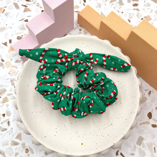 Green candy cane scrunchie bow